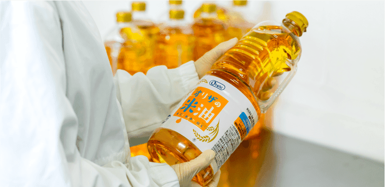 Oryza Japanese rice bran oil bottle